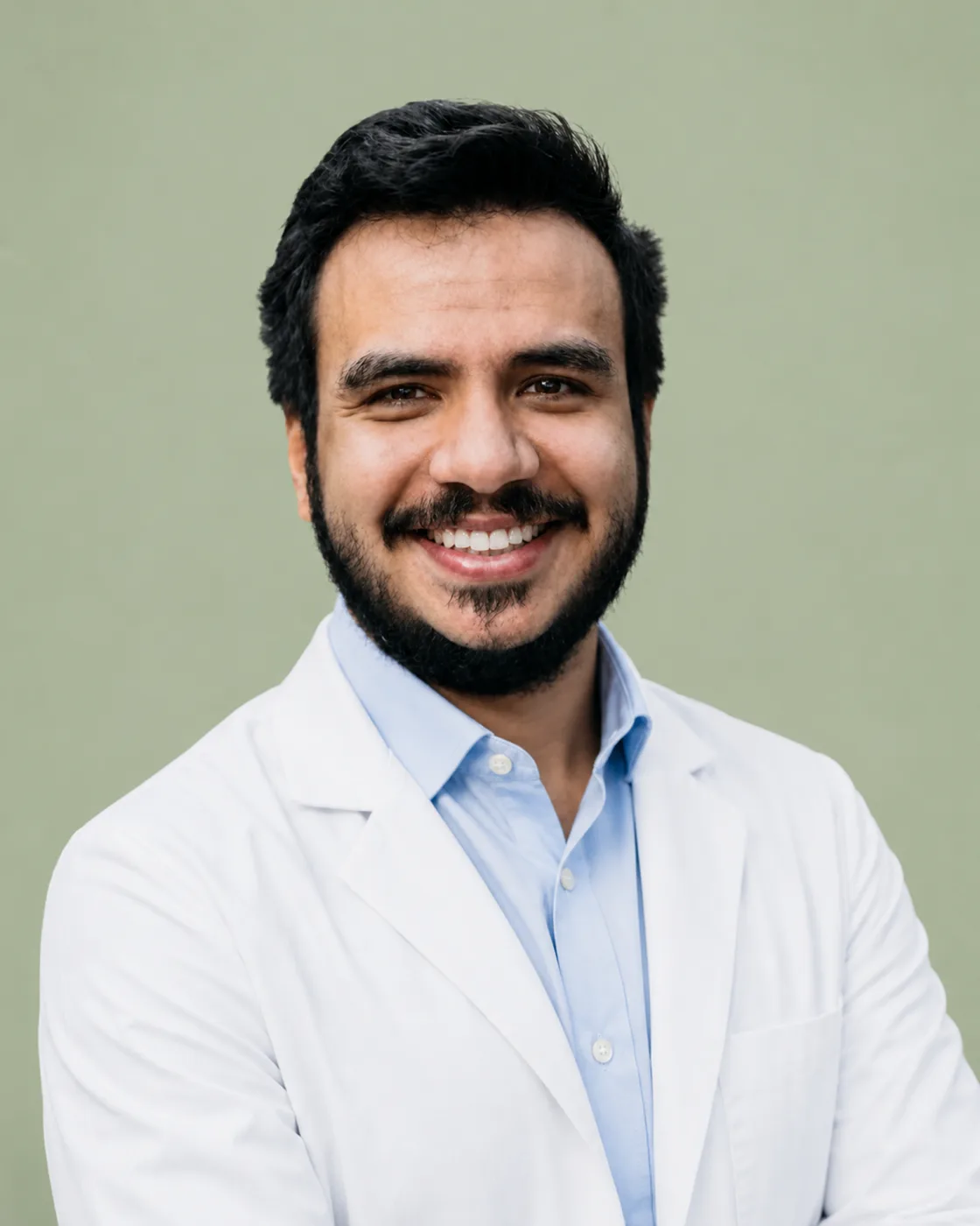 Dr. Abraão Barreto, pediatra — Pediatra pelo HC-FMUSP, CRM-SP 190932
